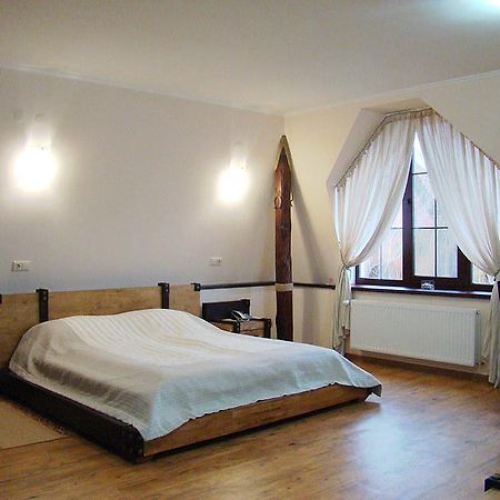 Hotel Zolota Pidkova Kozlin الغرفة الصورة
