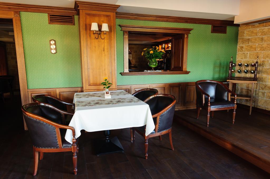 Hotel Zolota Pidkova Kozlin المظهر الخارجي الصورة