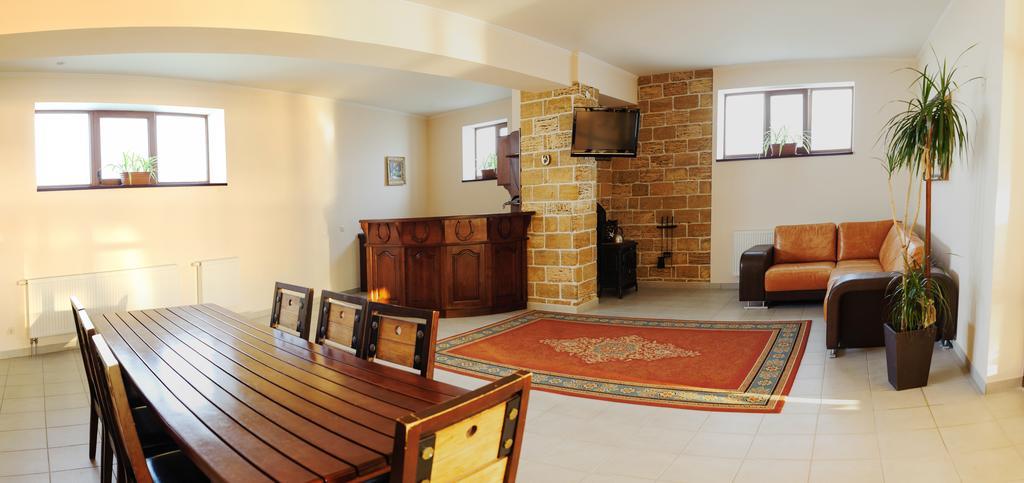 Hotel Zolota Pidkova Kozlin المظهر الخارجي الصورة