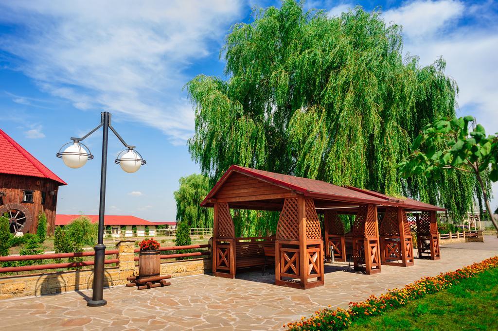 Hotel Zolota Pidkova Kozlin المظهر الخارجي الصورة