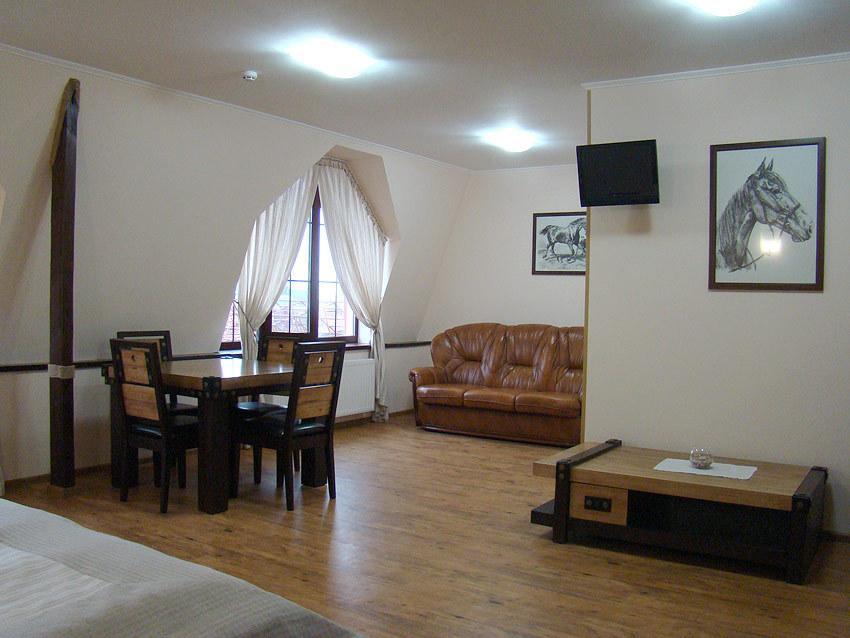 Hotel Zolota Pidkova Kozlin الغرفة الصورة